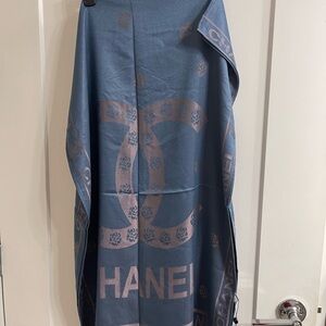 Chic Blue CHANEL Pashmina